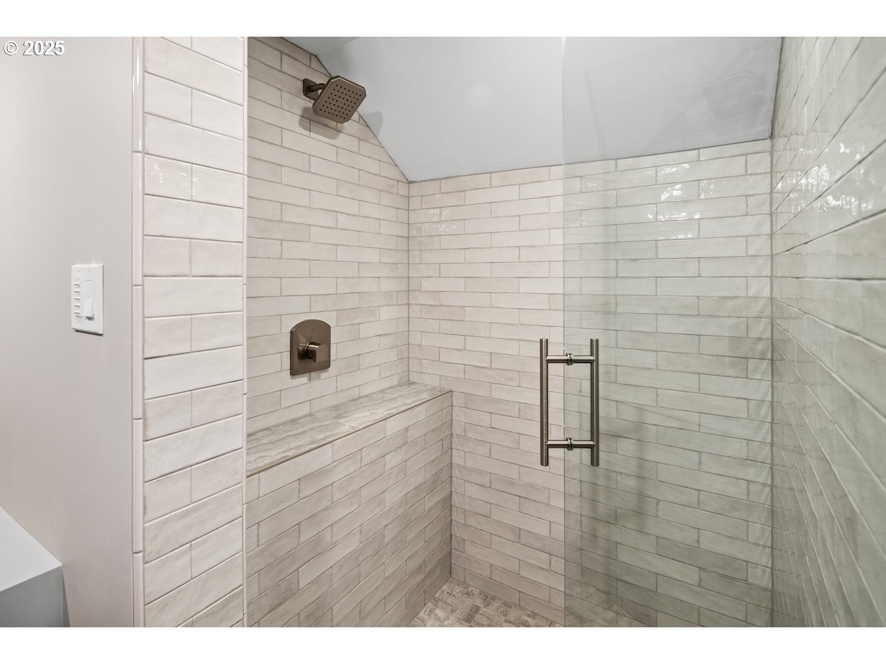 2850 NW VERDE VISTA TER, Portland, OR, 97210