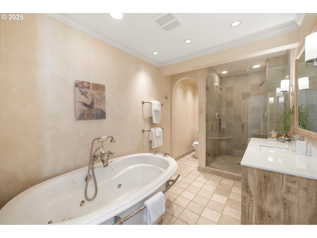 2850 NW VERDE VISTA TER, Portland, OR, 97210