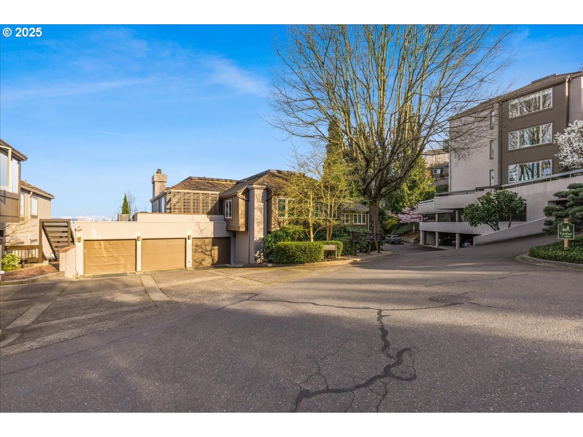 Photo #17: 308814340 Listing: Photo #17