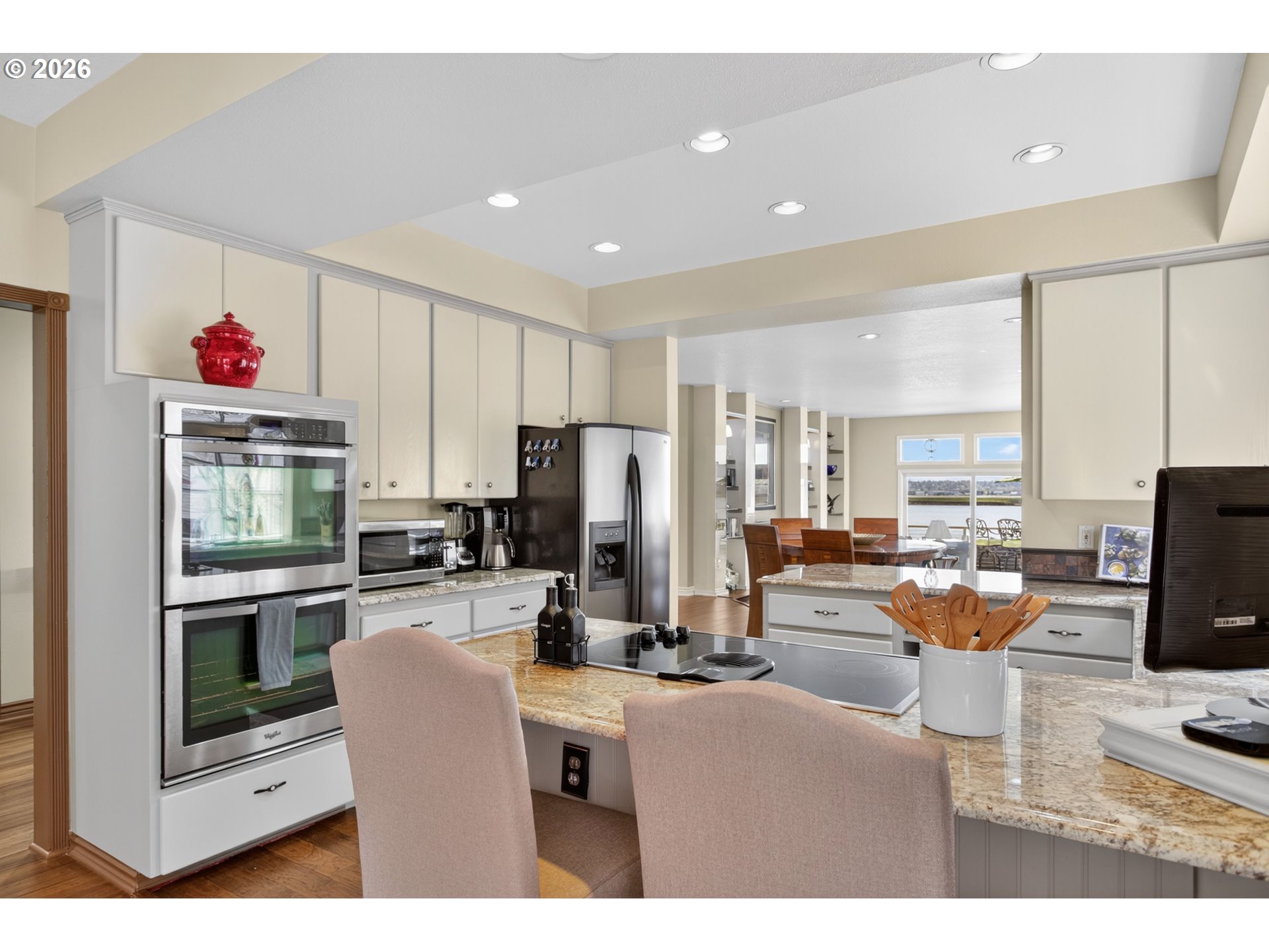 Photo #11: 308893492 Listing: Photo #11