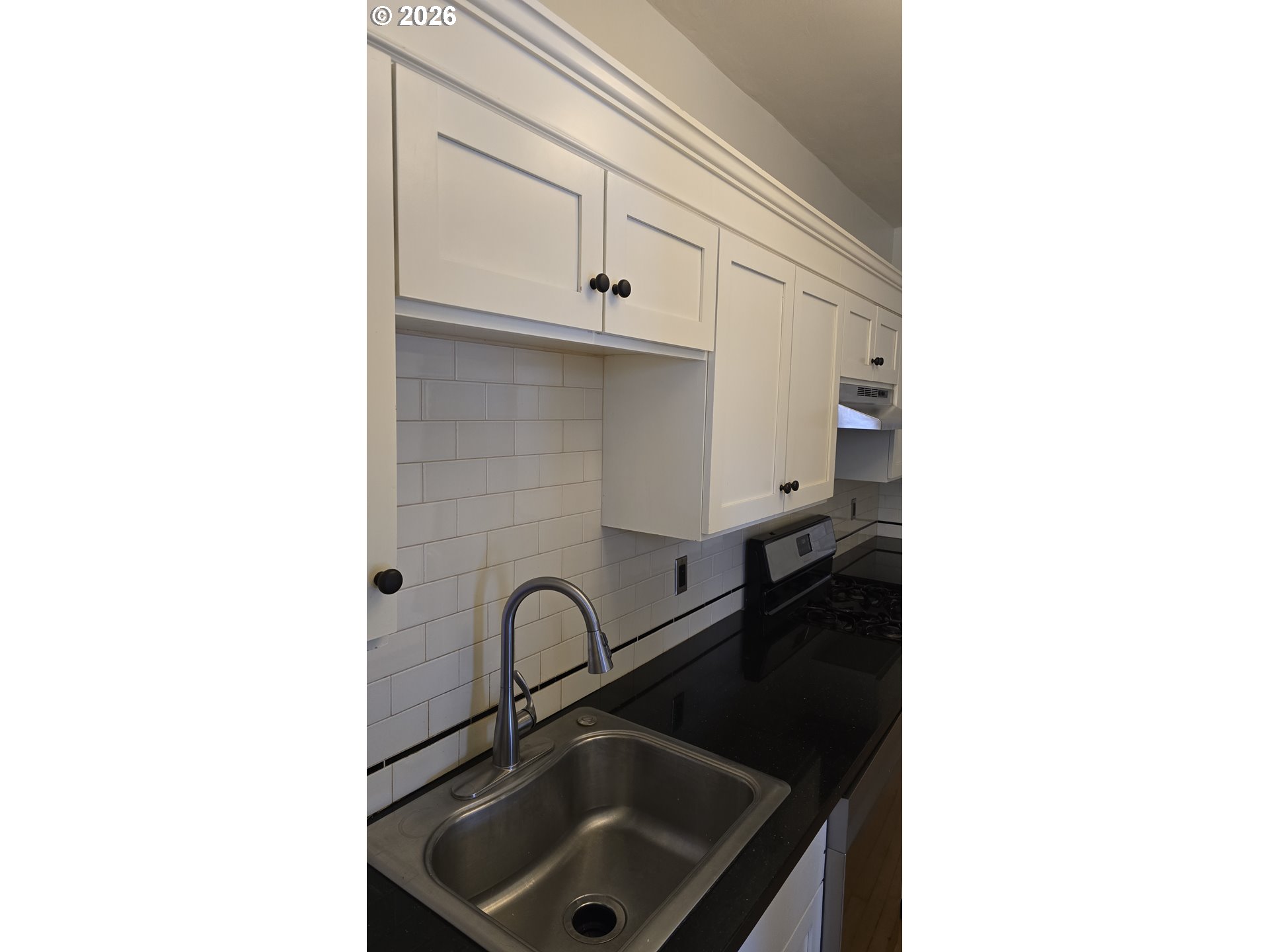 Photo #1: 309501987 Listing: Photo #1