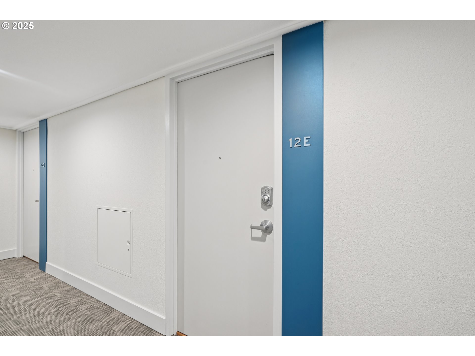 Photo #3: 309693380 Listing: Photo #3