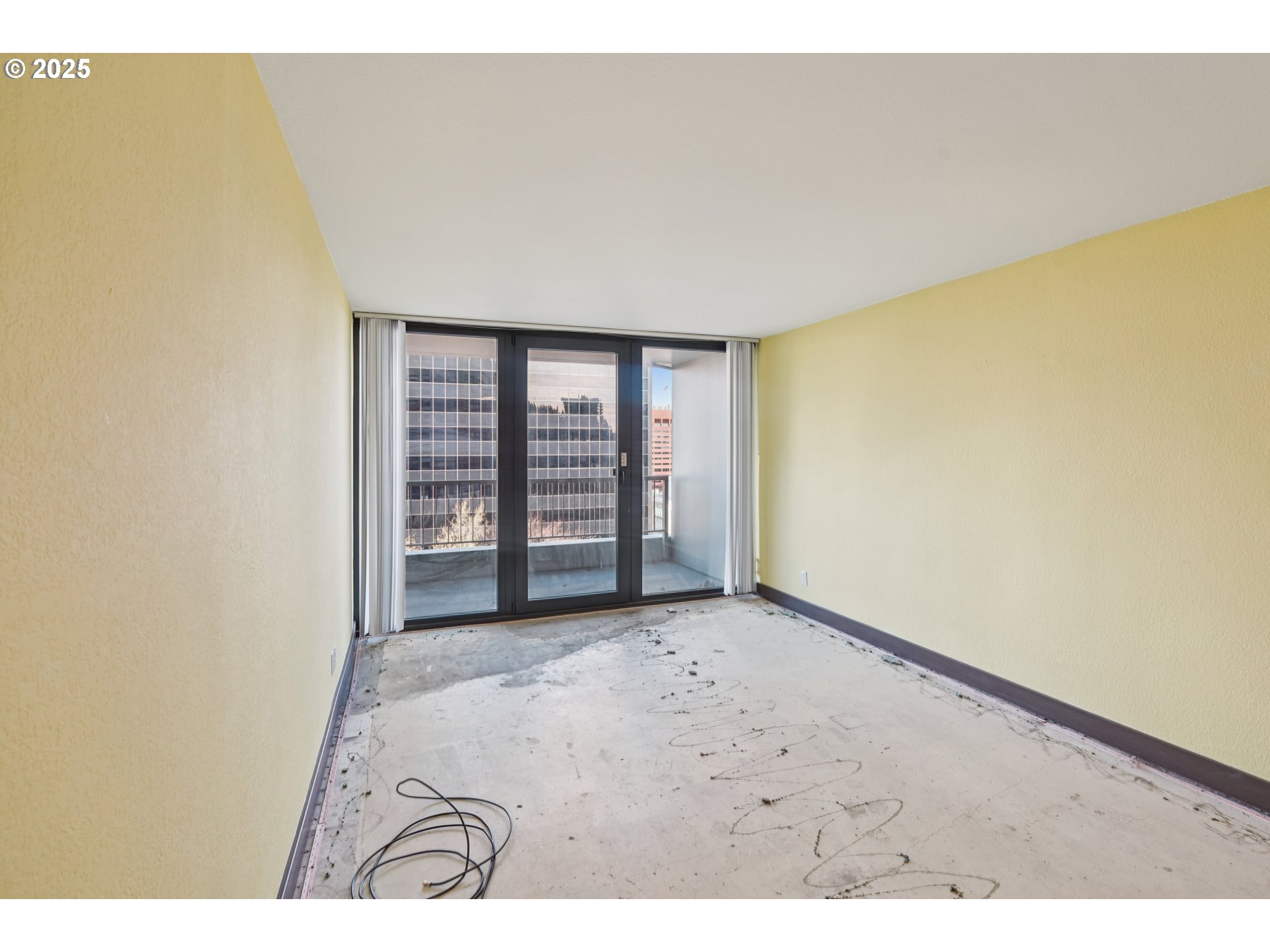 Photo #5: 309693380 Listing: Photo #5