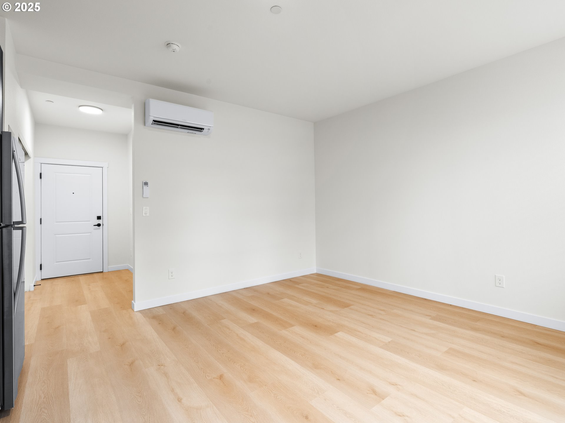 Photo #12: 309703411 Listing: Photo #12
