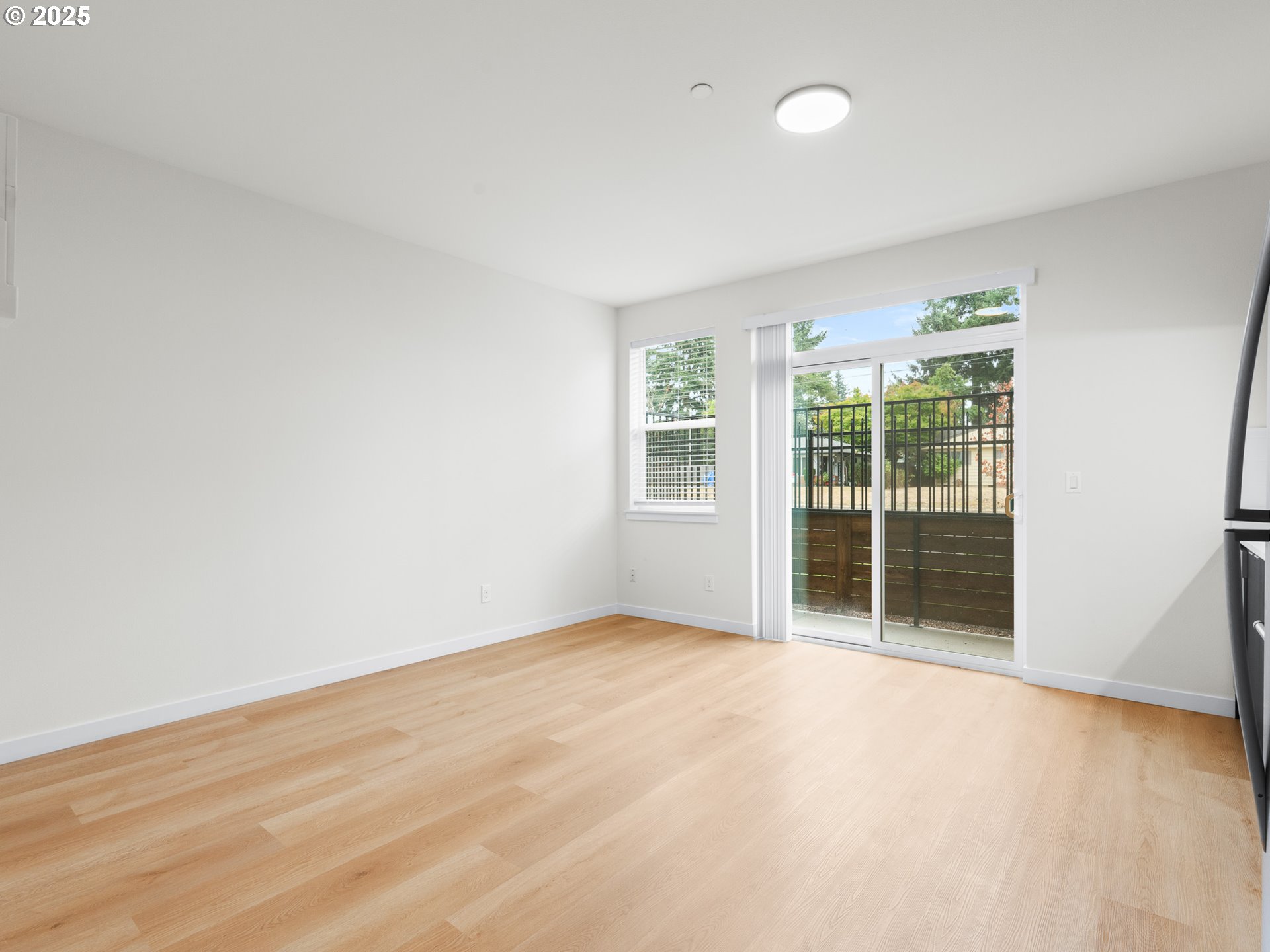 Photo #7: 309703411 Listing: Photo #7