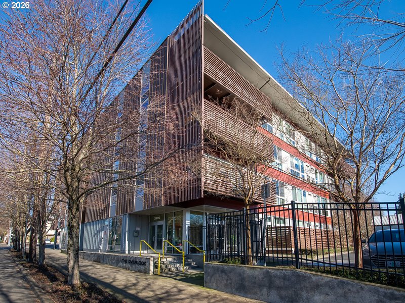 Photo #12: 309905604 Listing: Photo #12