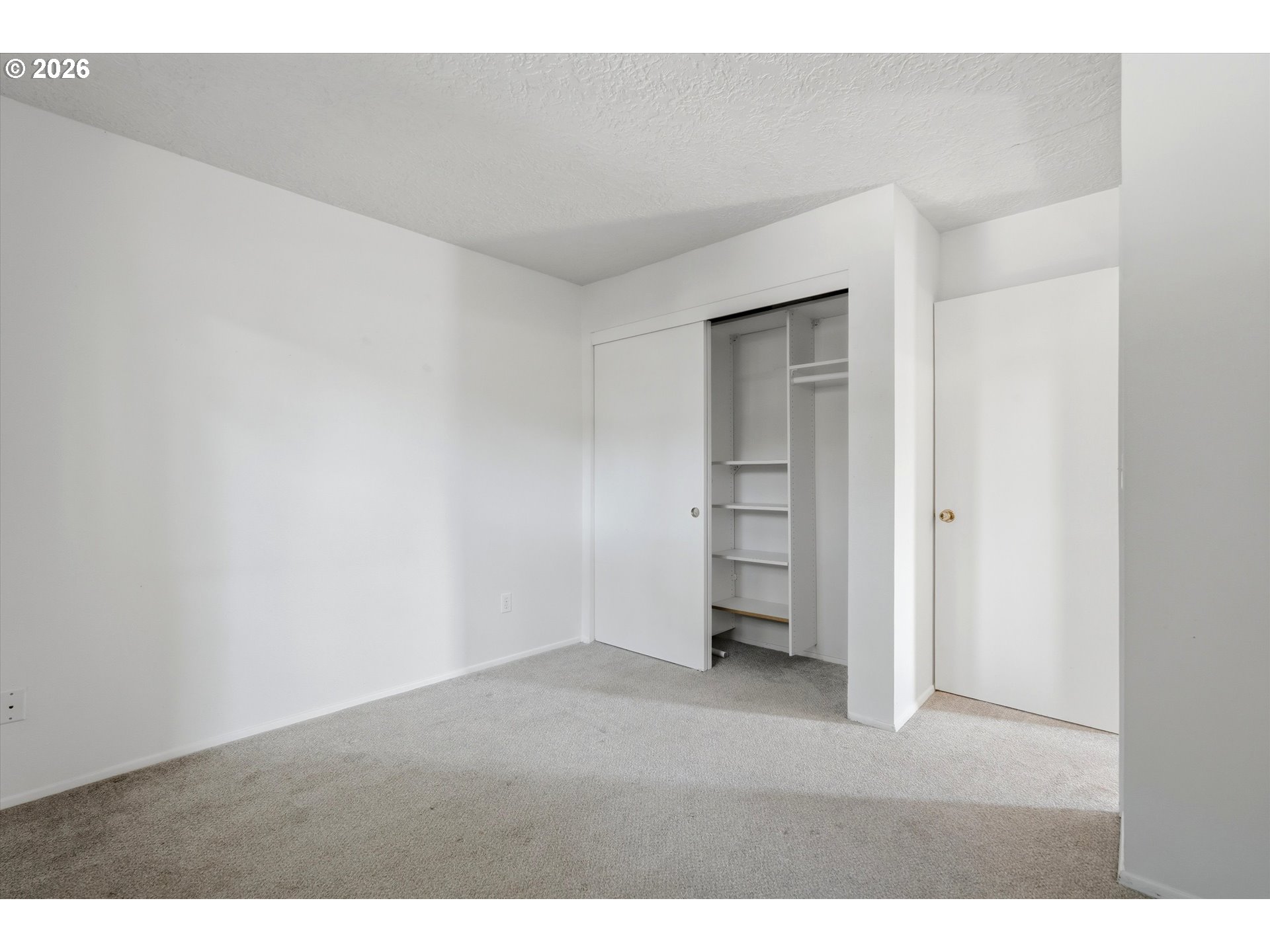 Photo #17: 310396402 Listing: Photo #17