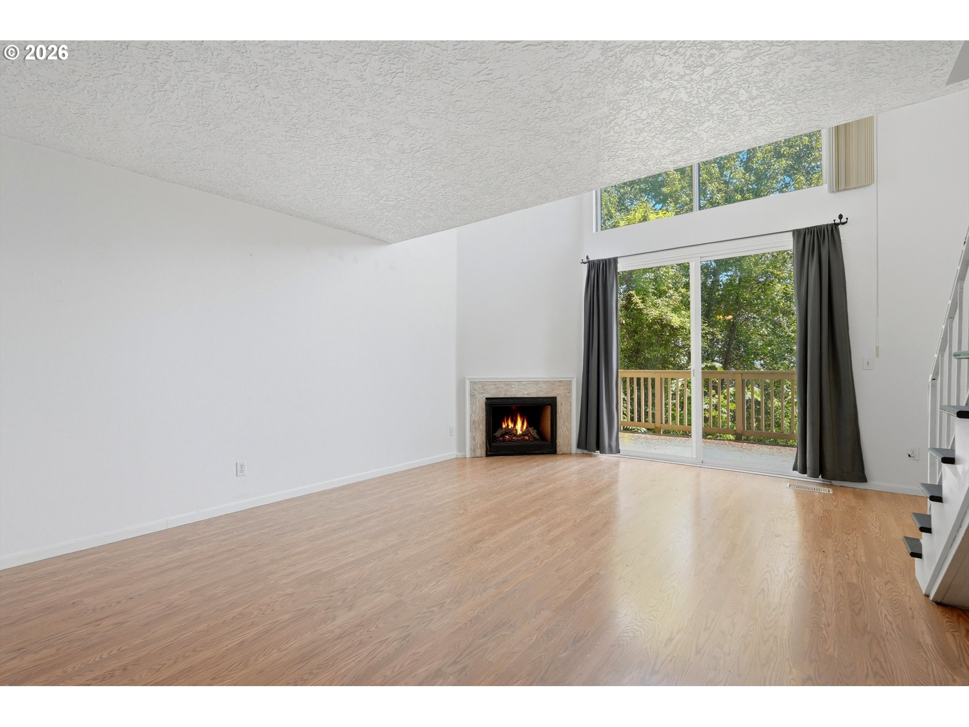 Photo #6: 310396402 Listing: Photo #6
