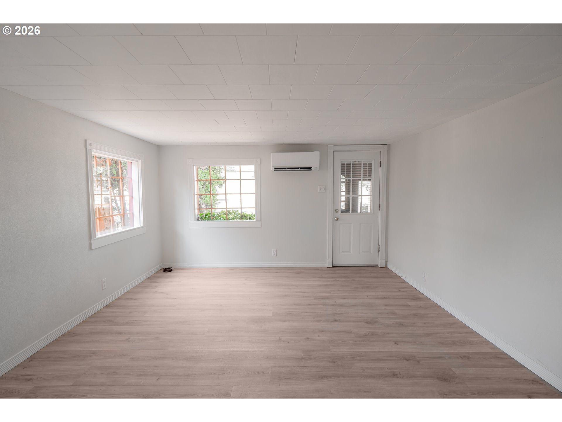 Property photo 6 of 23