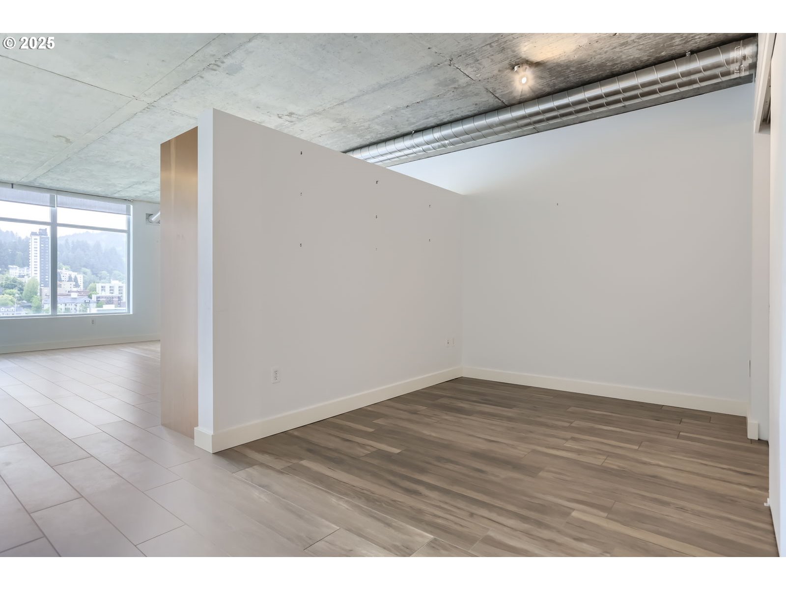 Photo #8: 311101792 Listing: Photo #8
