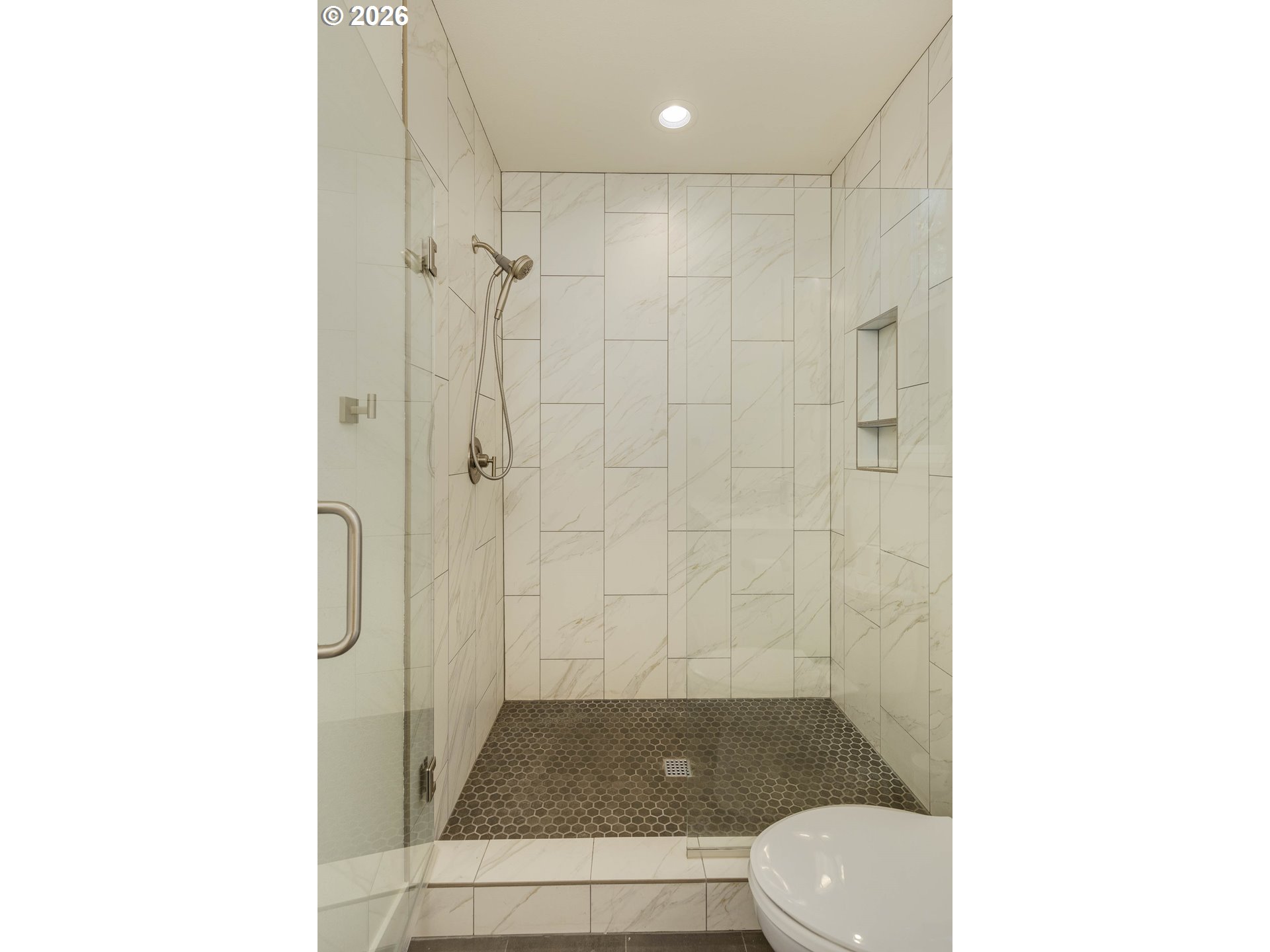 650 NE LILLIAN LN, Depoe Bay, OR, 97341