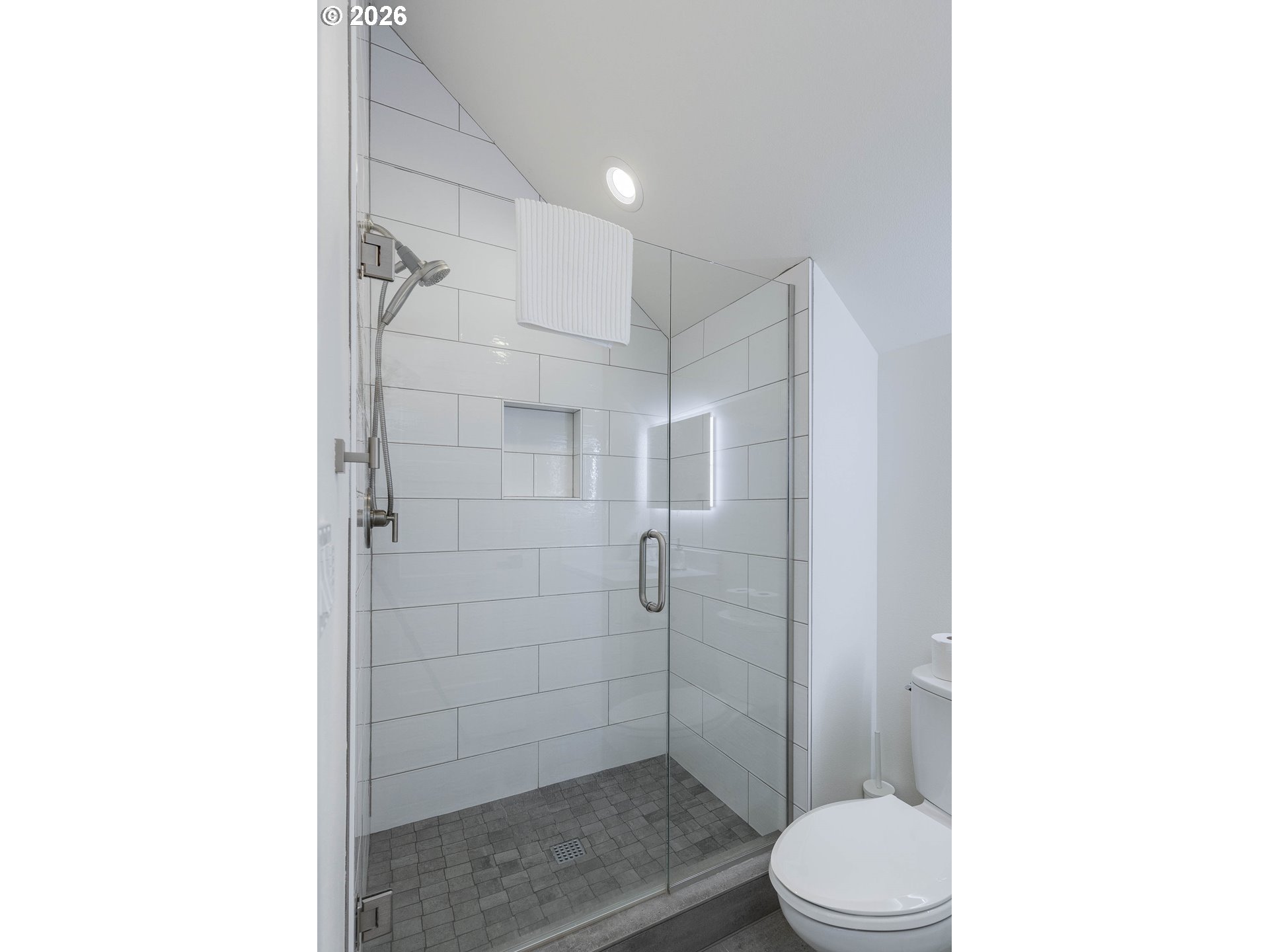 650 NE LILLIAN LN, Depoe Bay, OR, 97341