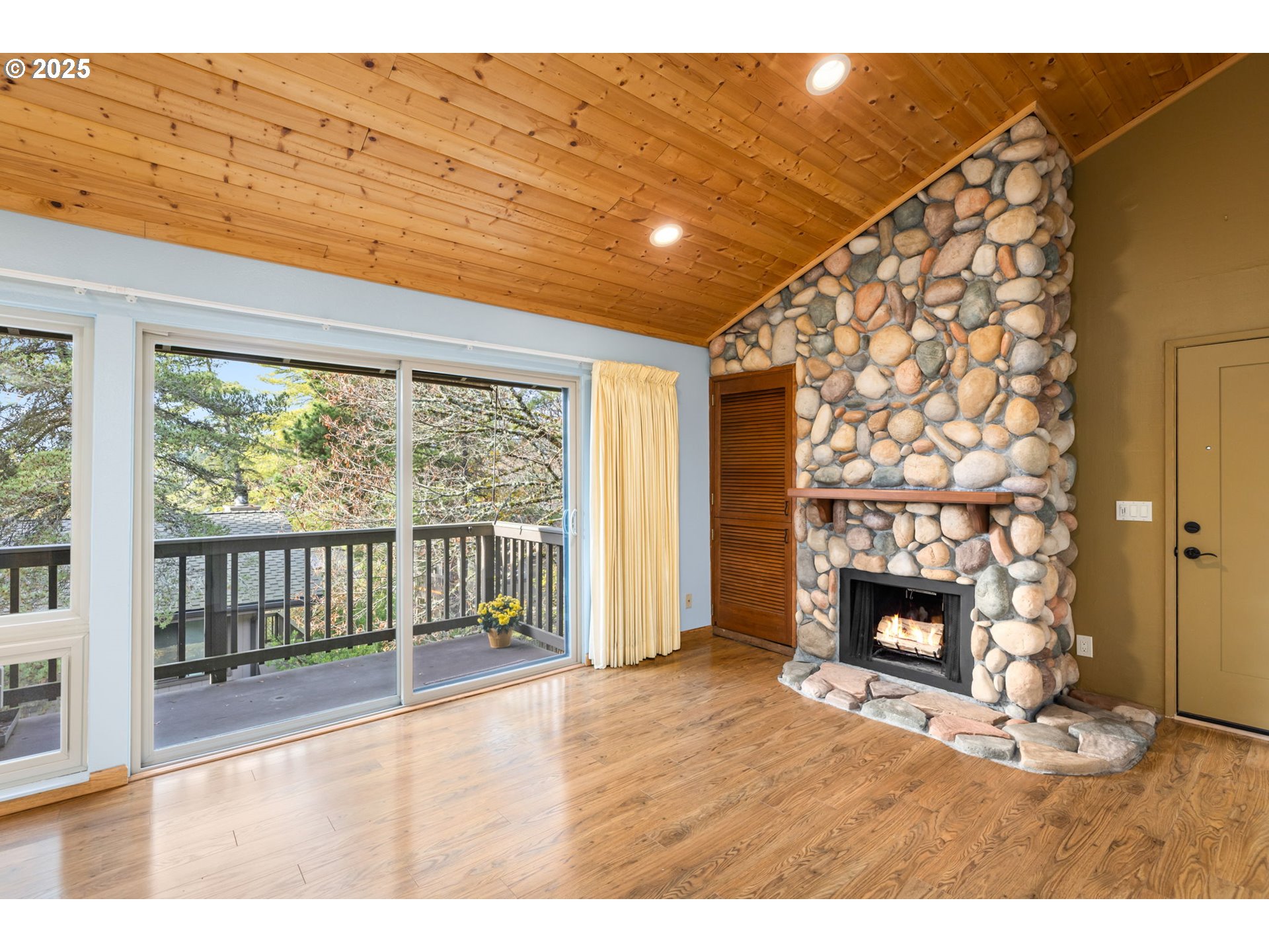 Photo #11: 312463802 Listing: Photo #11