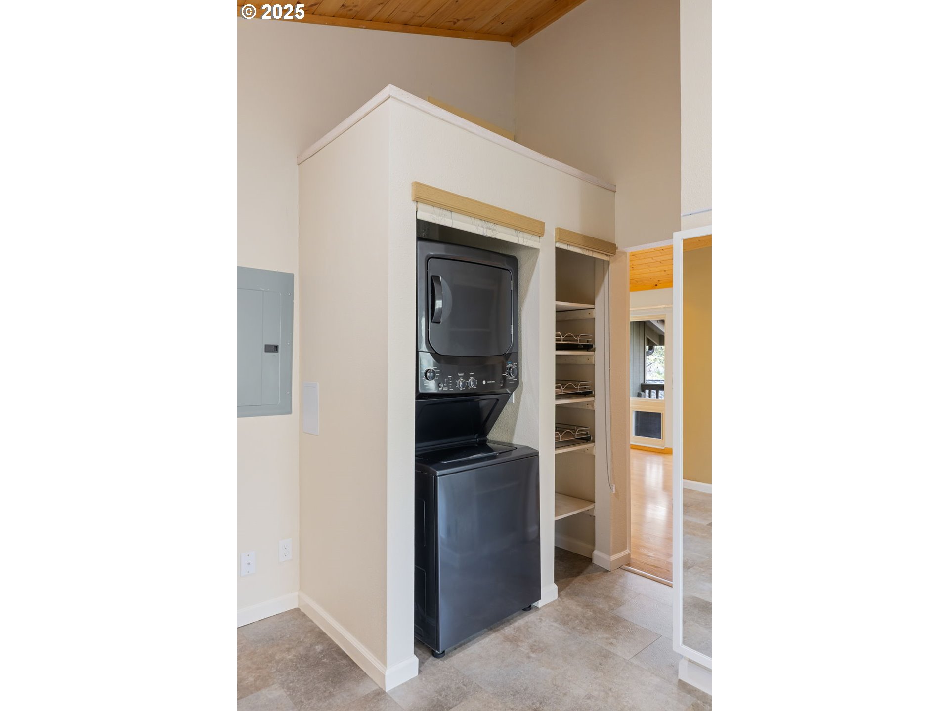 Photo #23: 312463802 Listing: Photo #23