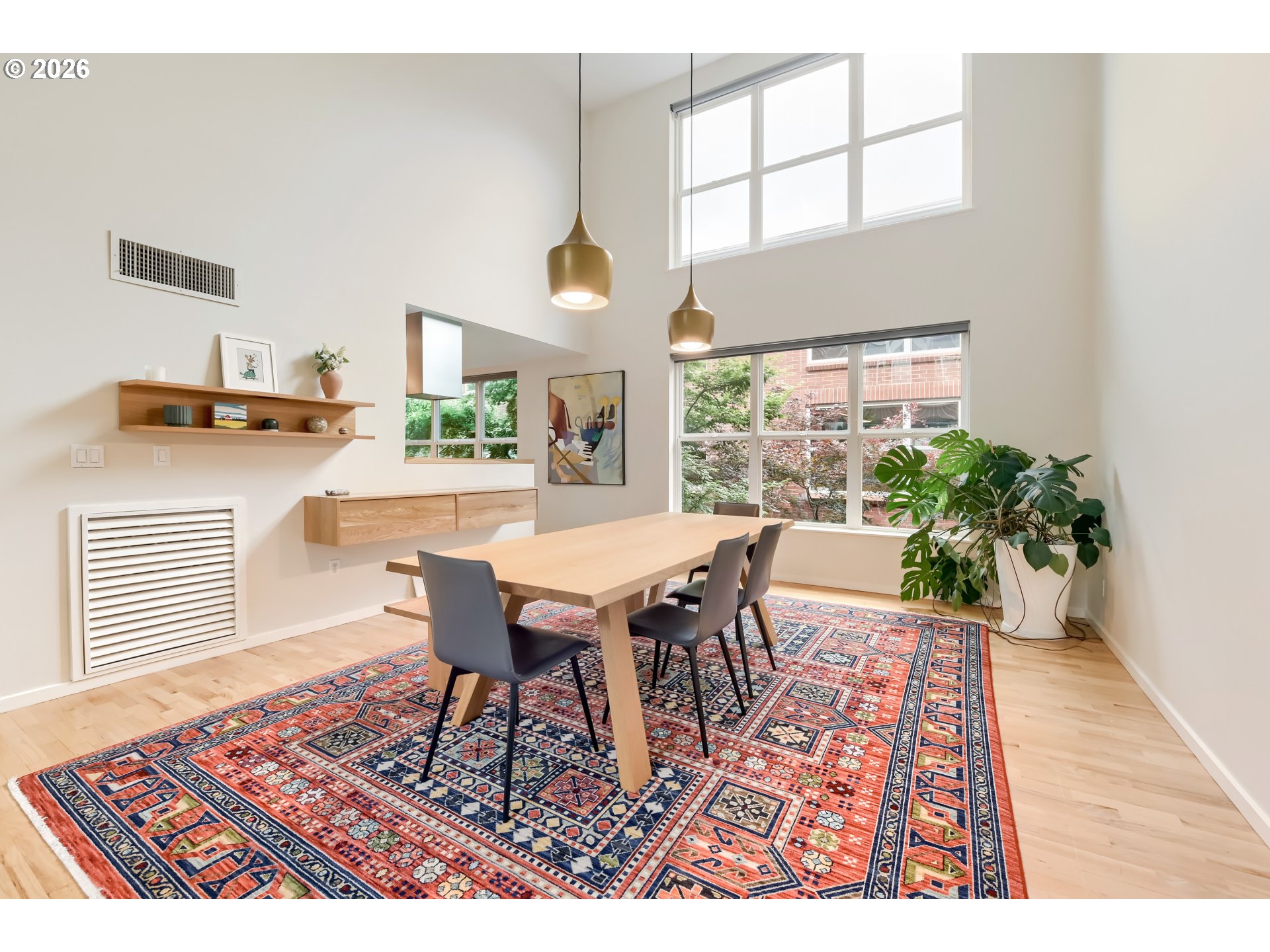 Photo #10: 312937148 Listing: Photo #10