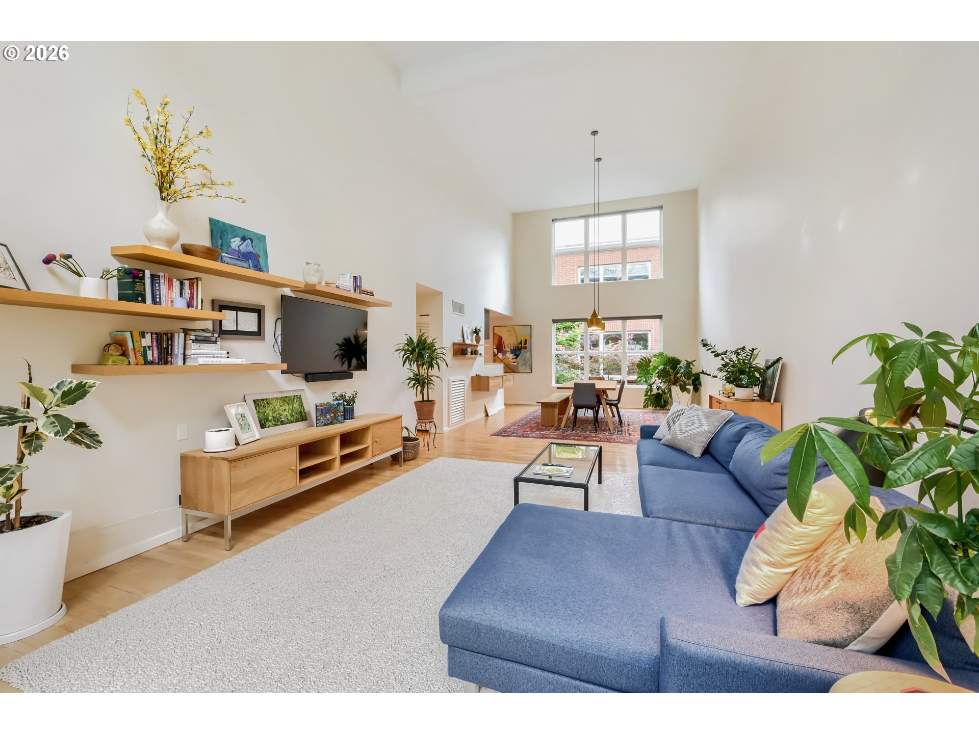 Photo #8: 312937148 Listing: Photo #8