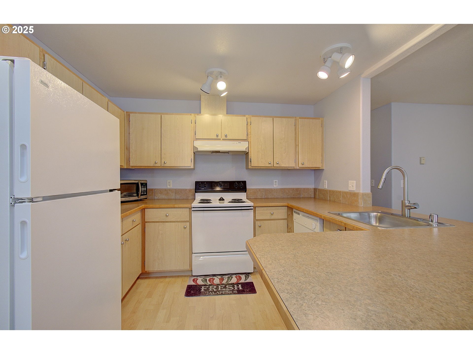 Photo #11: 313132466 Listing: Photo #11