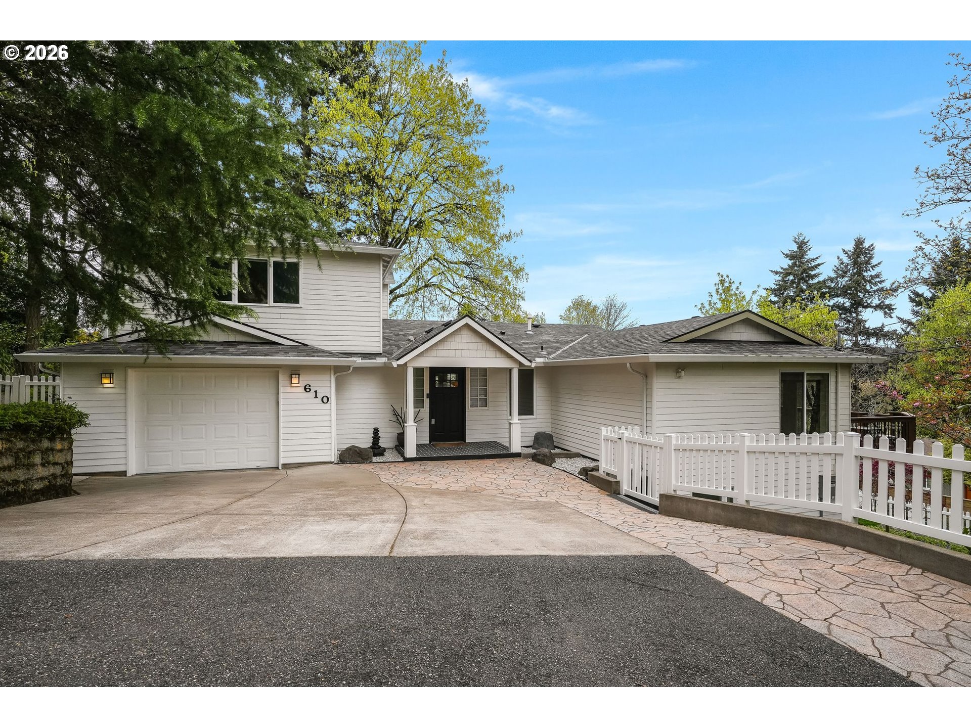 16110 TRAIL DR, Oregon City, OR, 97045