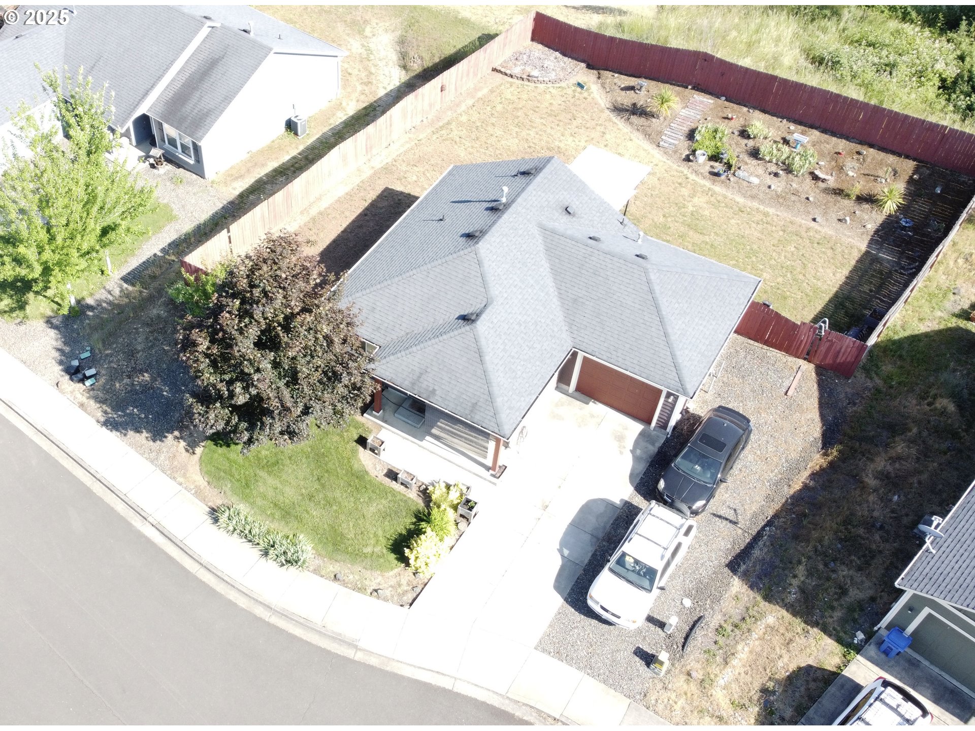 807 CALLAHAN DR, Roseburg, OR, 97471