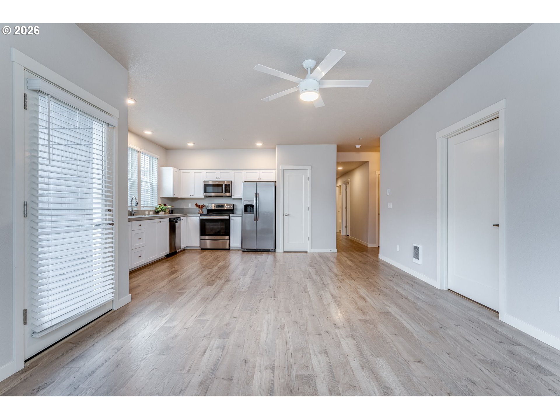 Photo #5: 314232549 Listing: Photo #5