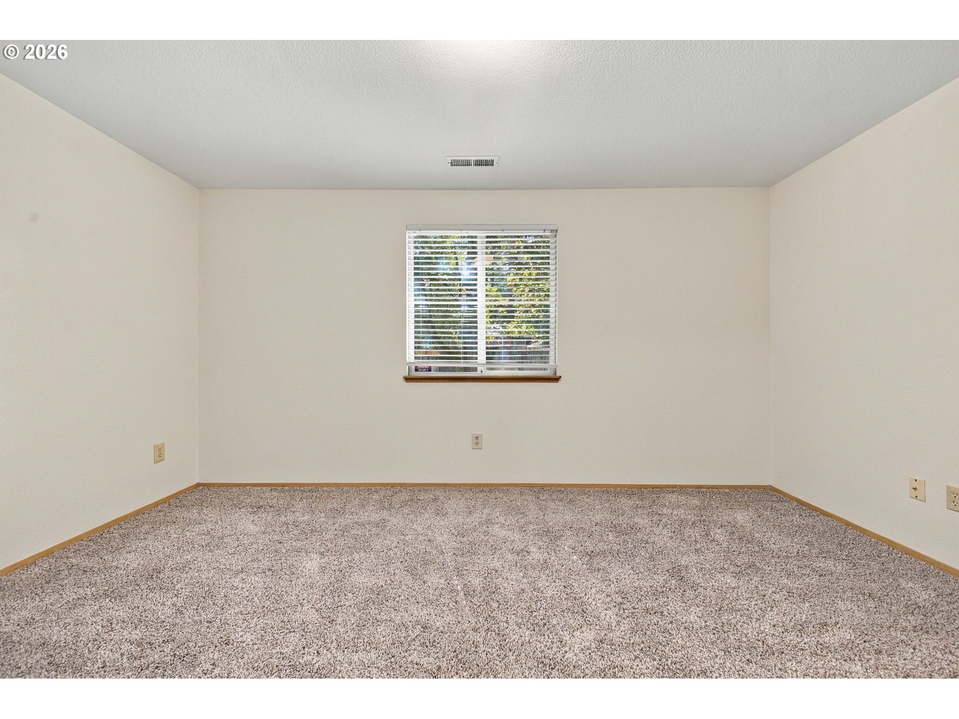 Property photo 18 of 35
