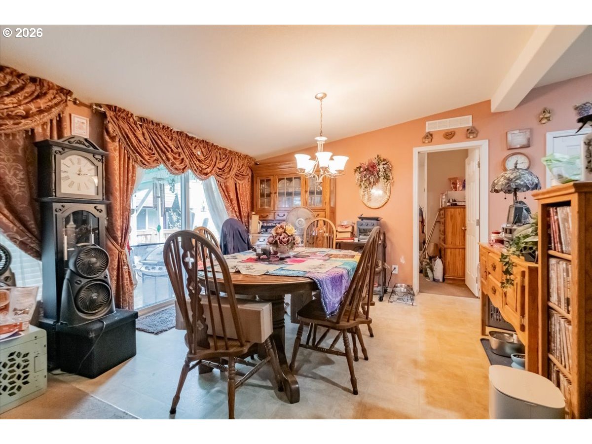 5323 OLYMPIC CIR, Eugene, OR, 97402