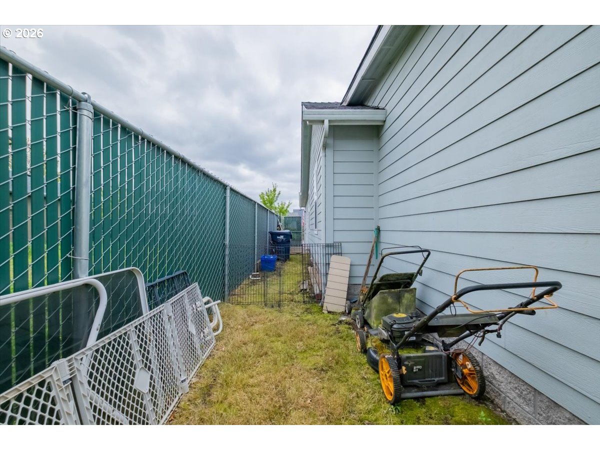 5323 OLYMPIC CIR, Eugene, OR, 97402