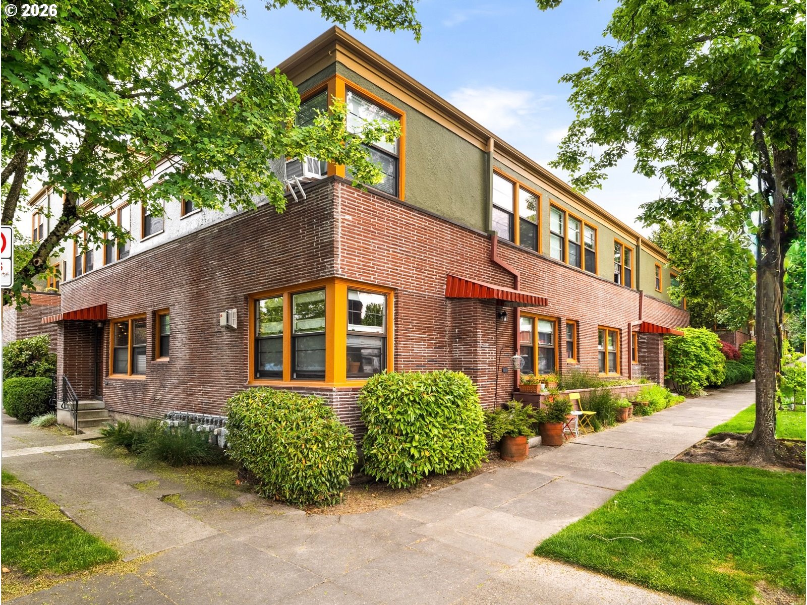 Photo #1: 315016602 Listing: Photo #1