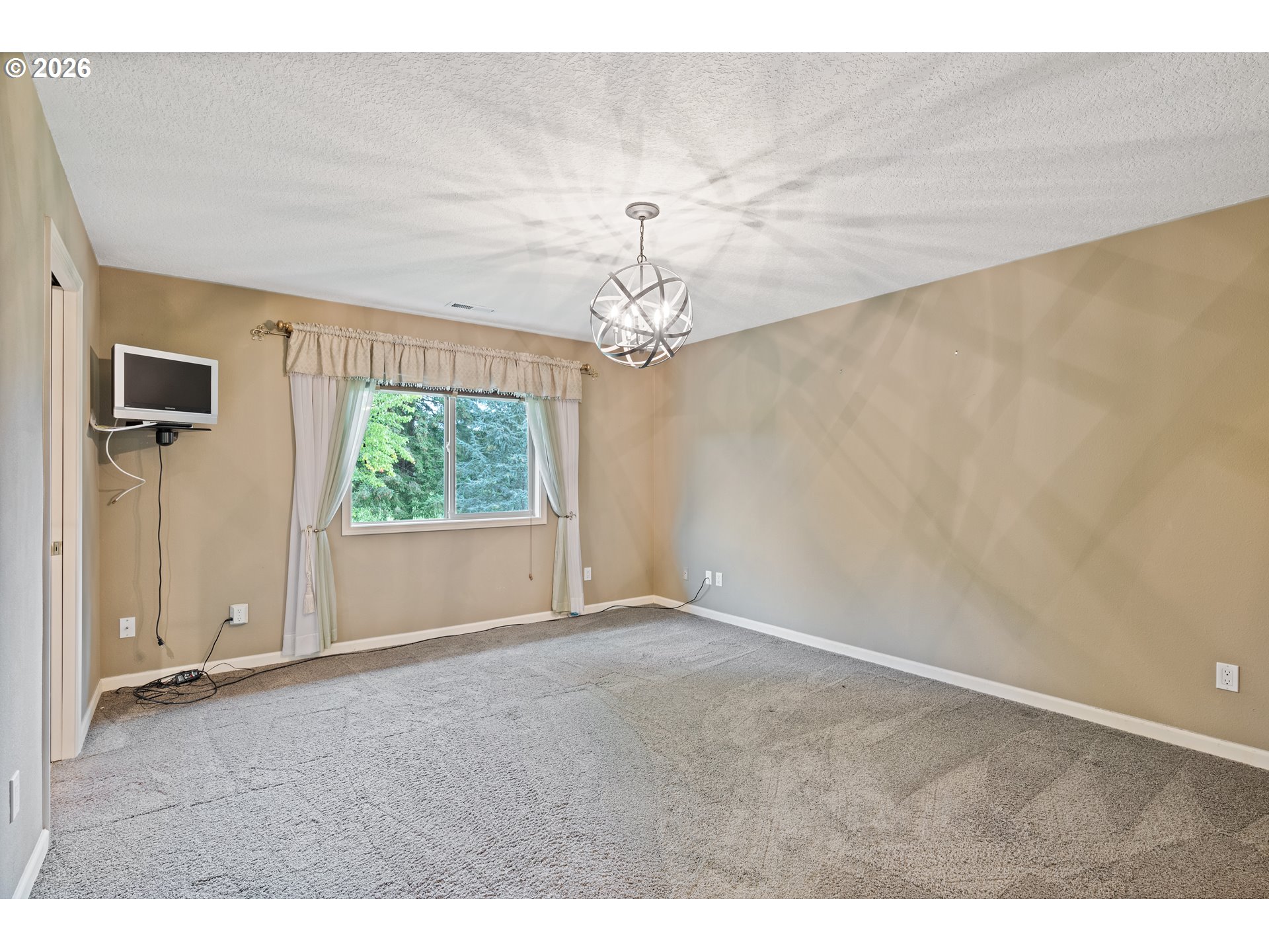 Property photo 23 of 36