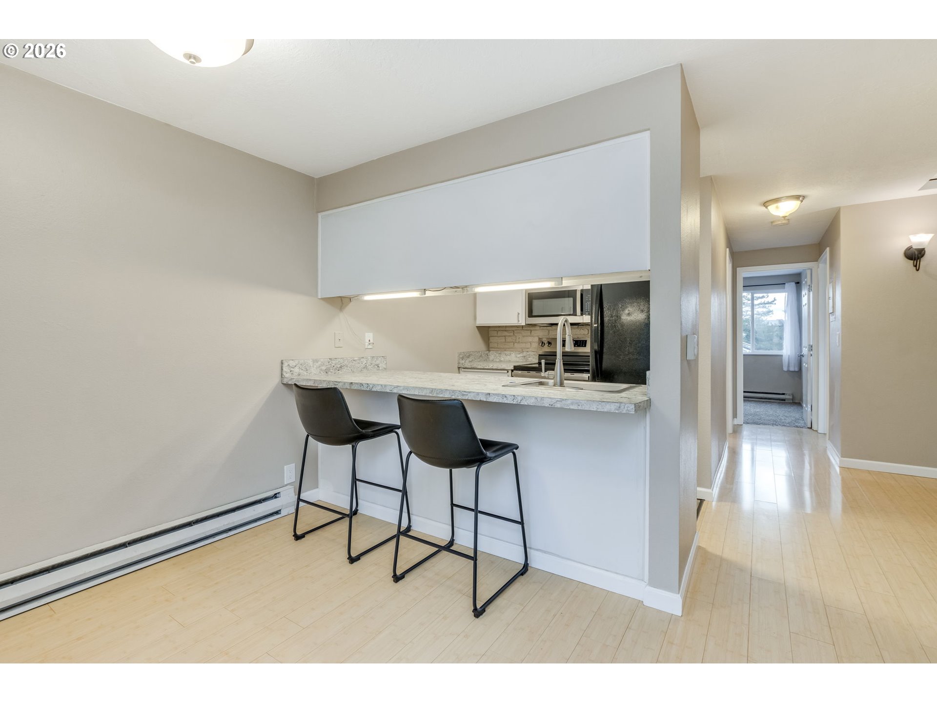 Photo #9: 315408721 Listing: Photo #9