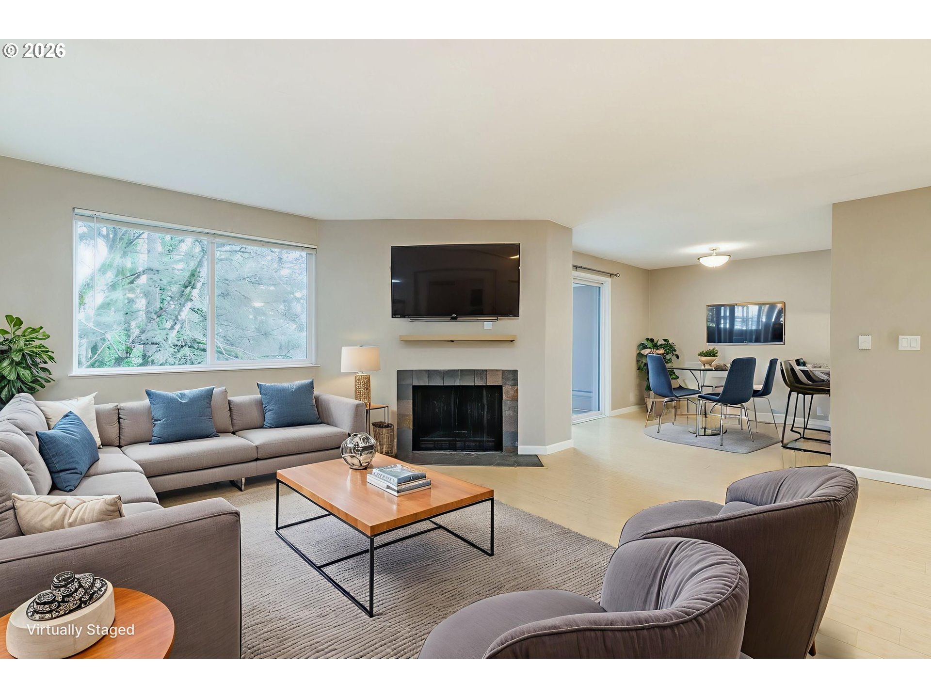 Photo #7: 315408721 Listing: Photo #7