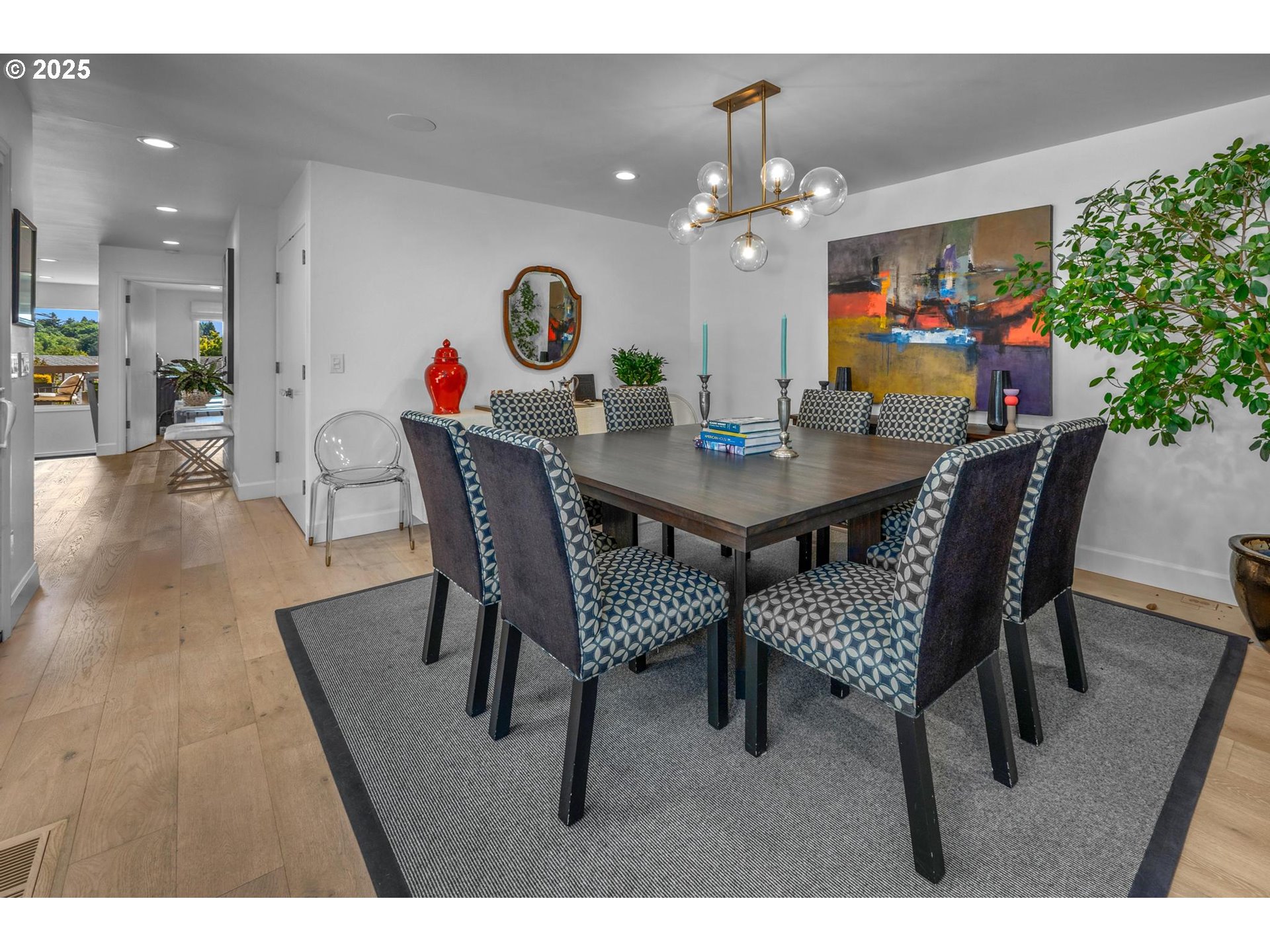 40 CONDOLEA CT, Lake Oswego, OR, 97035 40 CONDOLEA CT, Lake Oswego, OR, 97035