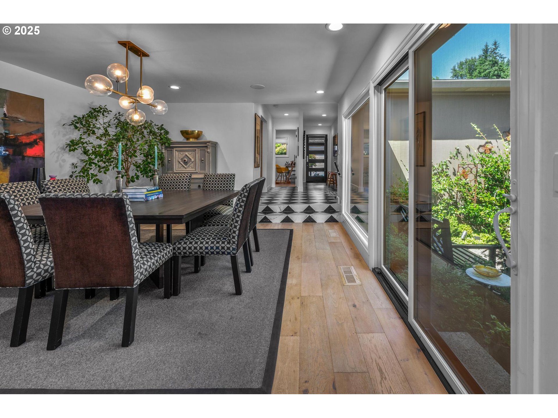 40 CONDOLEA CT, Lake Oswego, OR, 97035 40 CONDOLEA CT, Lake Oswego, OR, 97035