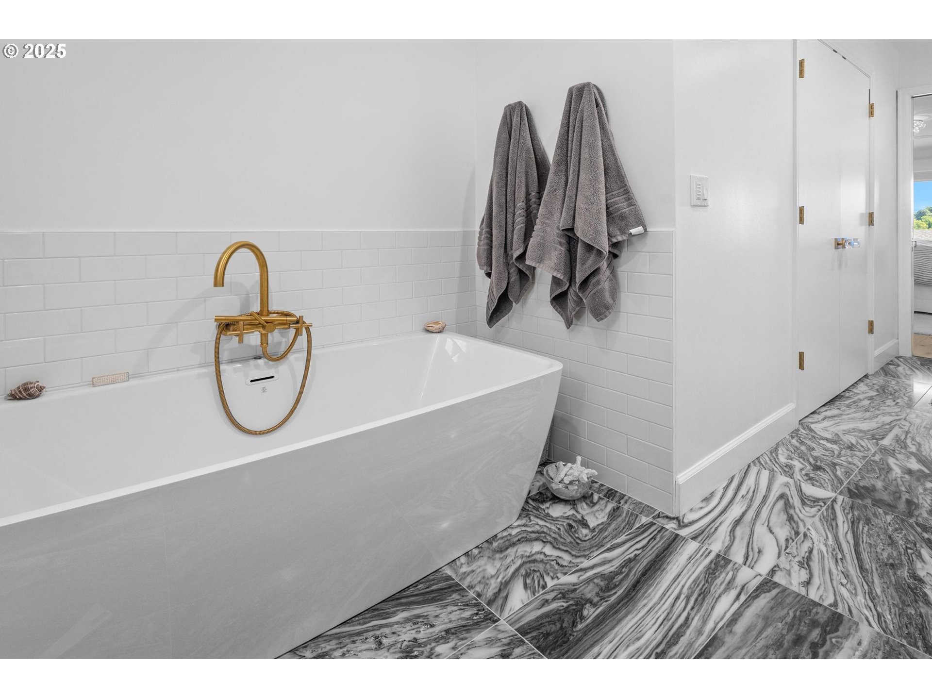 Photo #24: 315757428 Listing: Photo #24