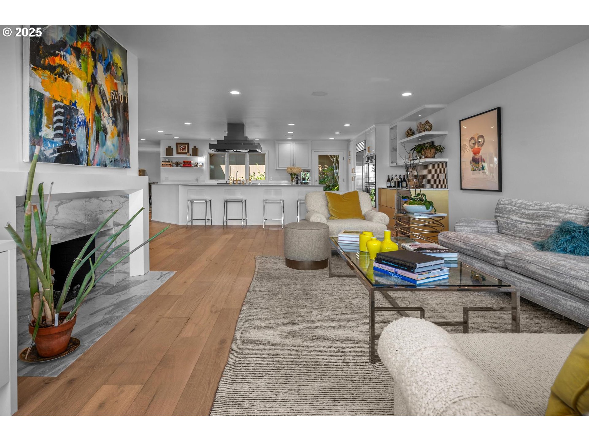 Photo #4: 315757428 Listing: Photo #4