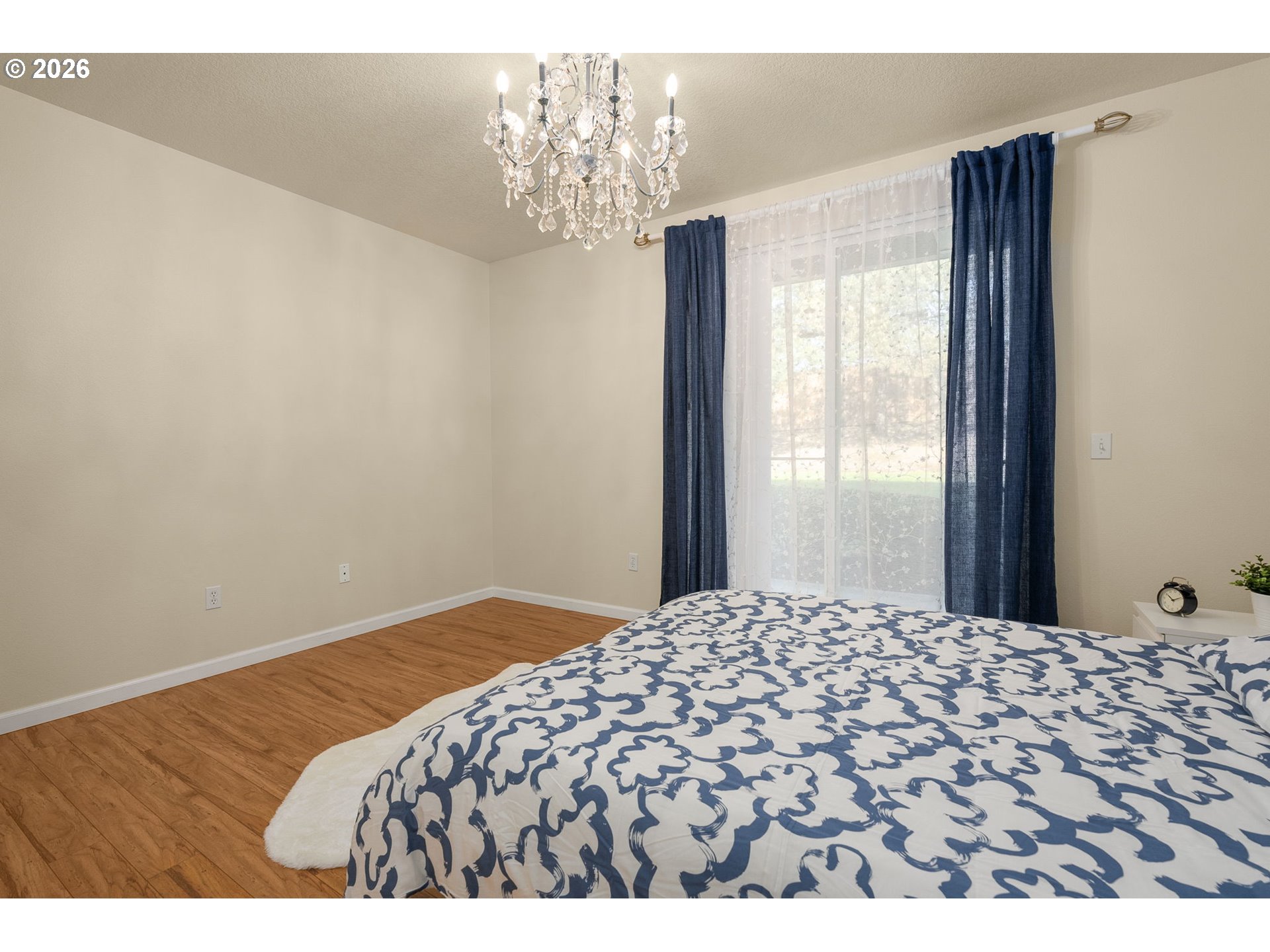 Photo #5: 315837867 Listing: Photo #5