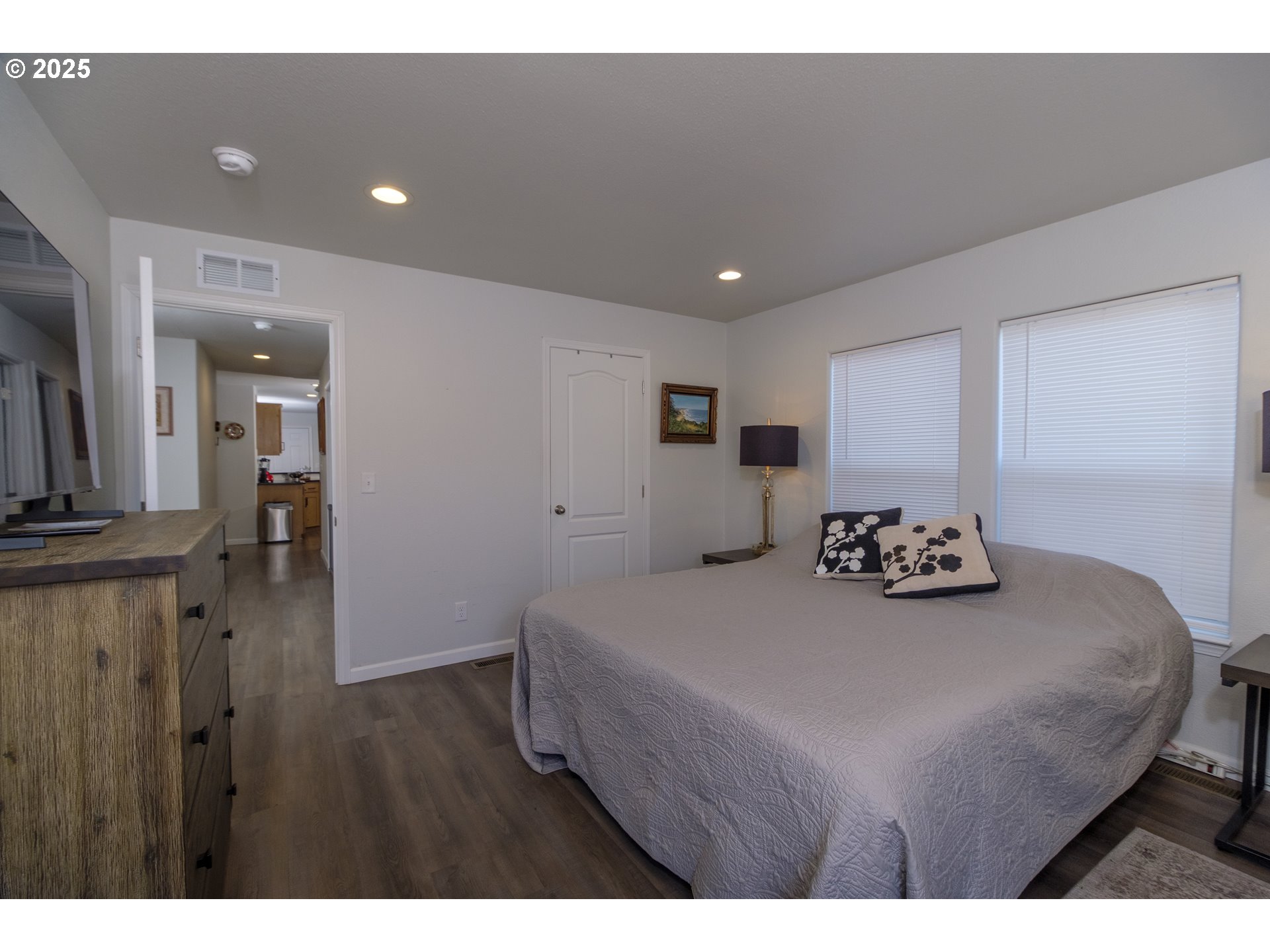 5262 NOPAL ST, Florence, OR, 97439