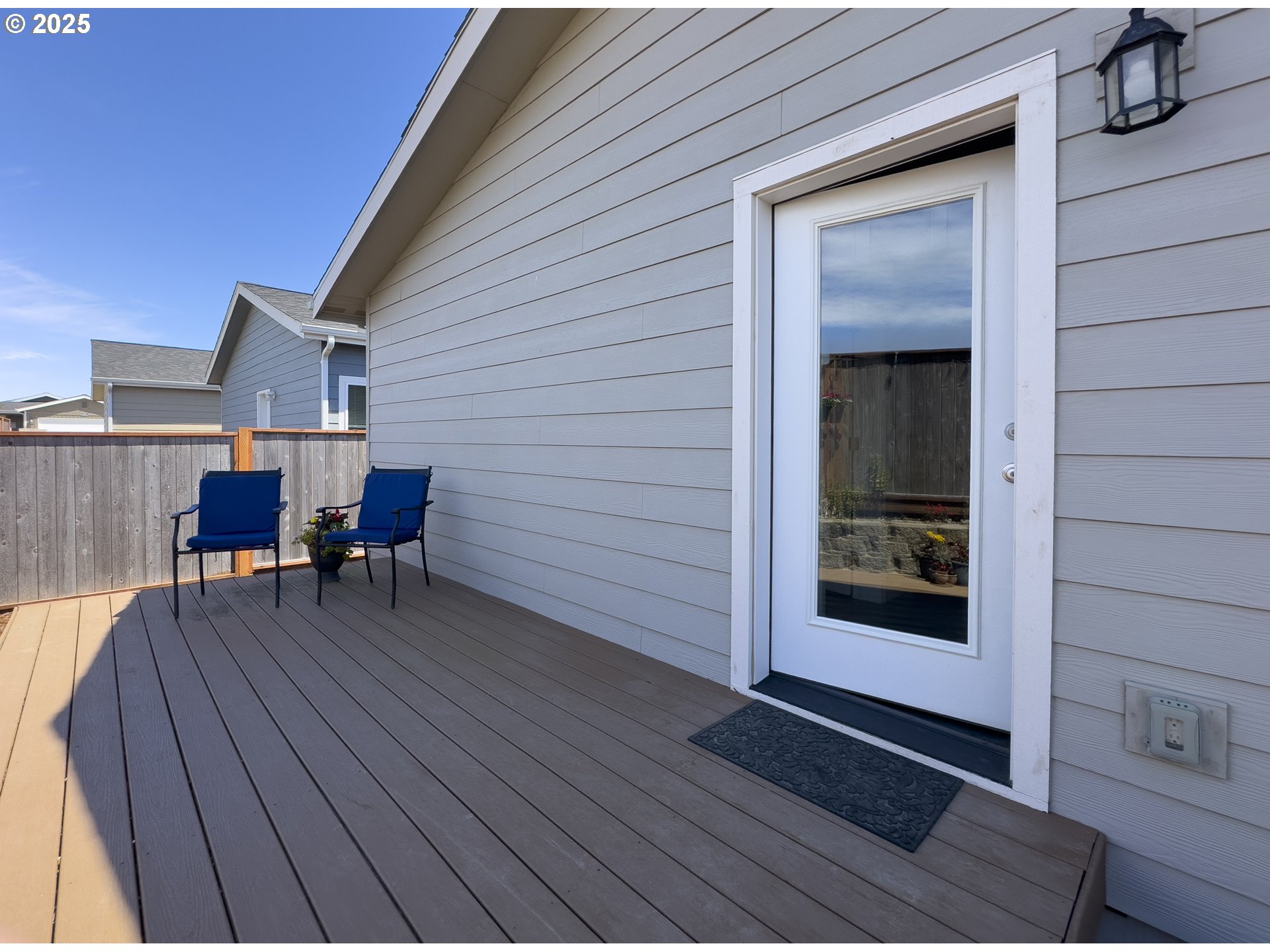 5262 NOPAL ST, Florence, OR, 97439