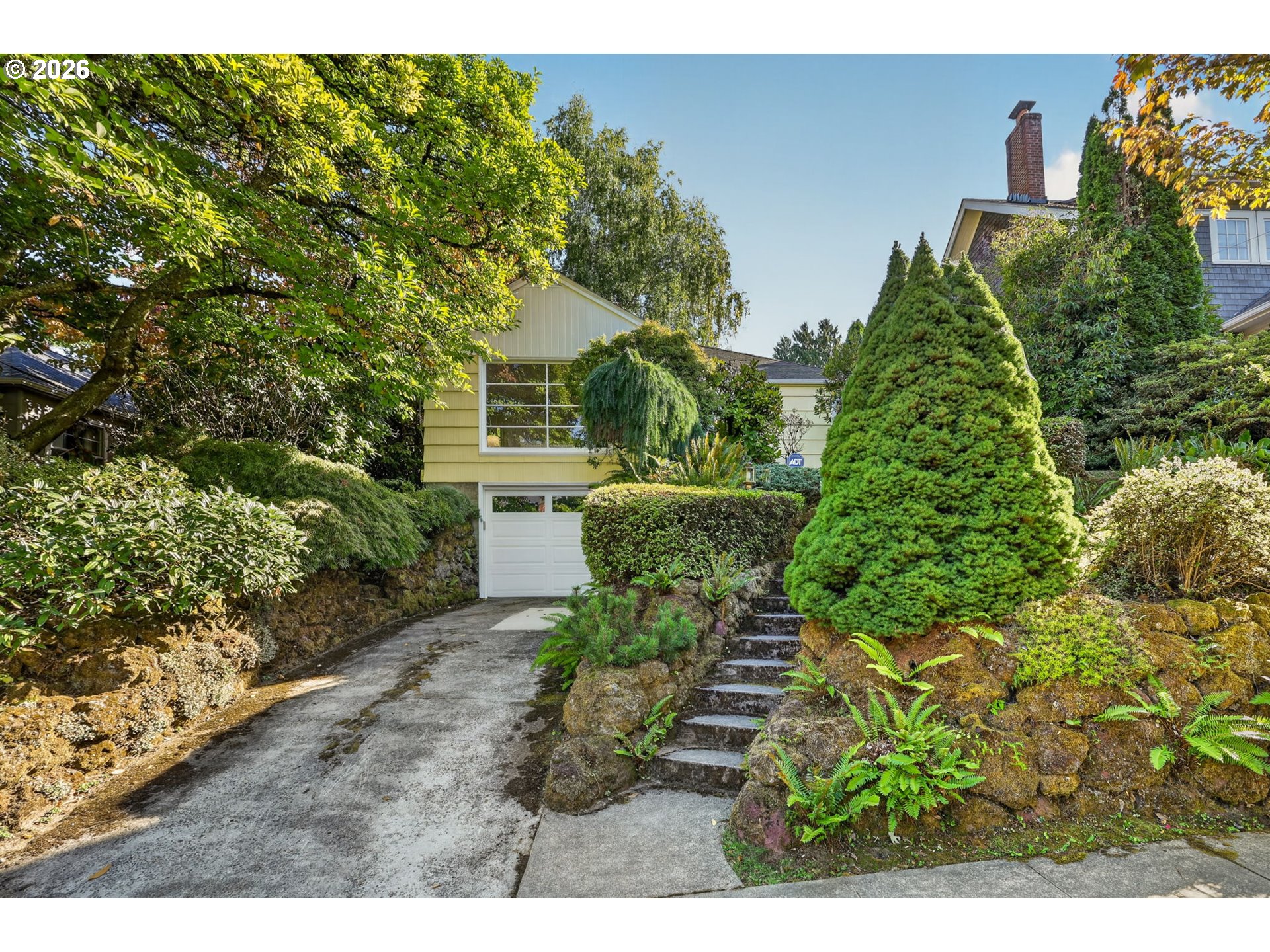 4116 NE HAZELFERN PL, Portland, OR 97232, Portland