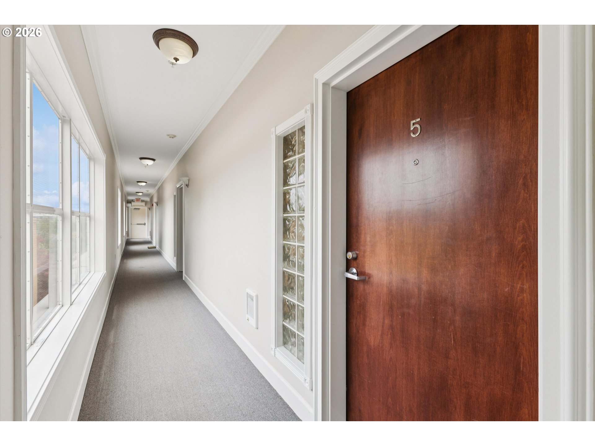 Photo #2: 317326913 Listing: Photo #2