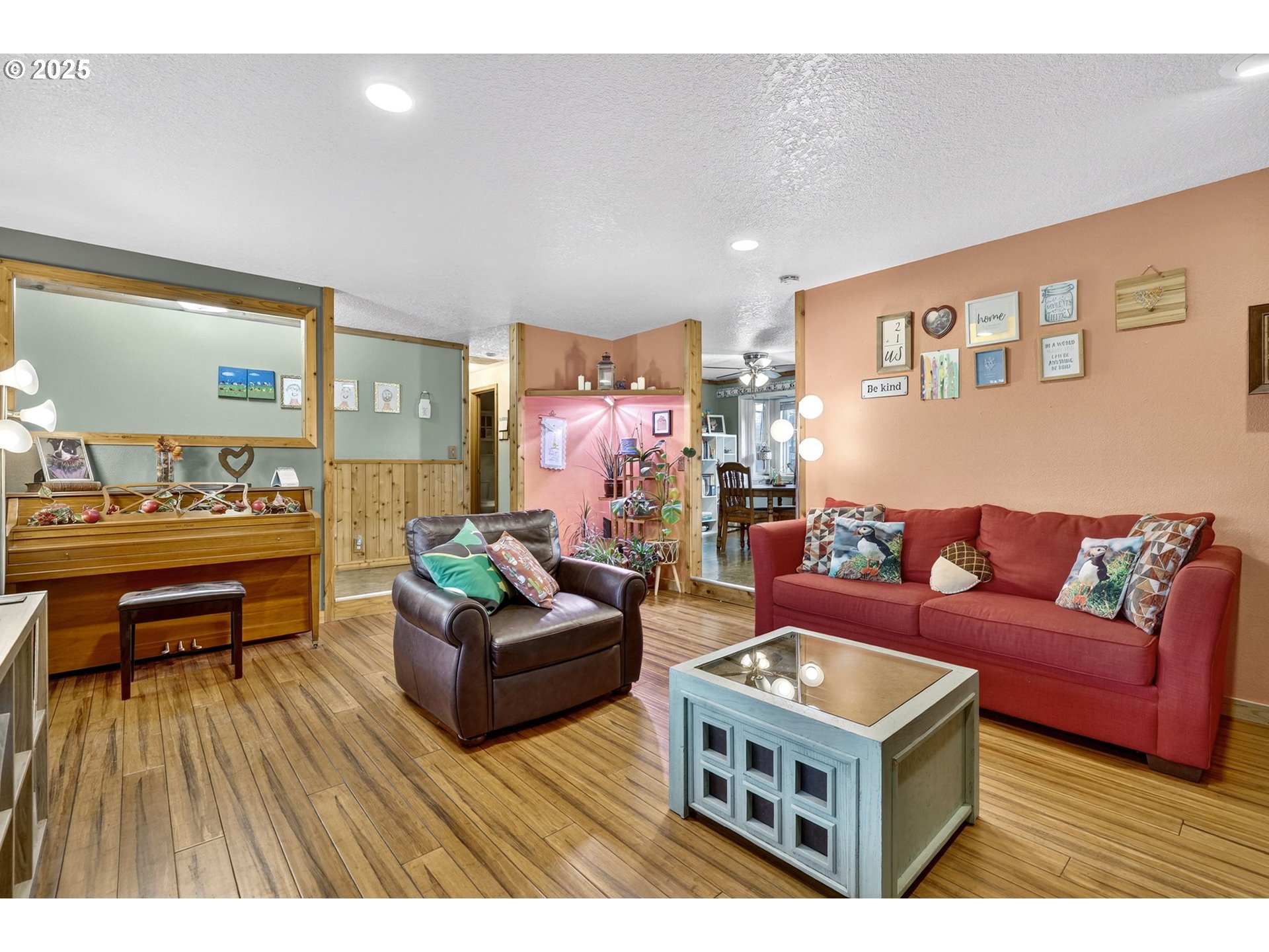 814 CEDAROAK ST, St Helens, OR, 97051