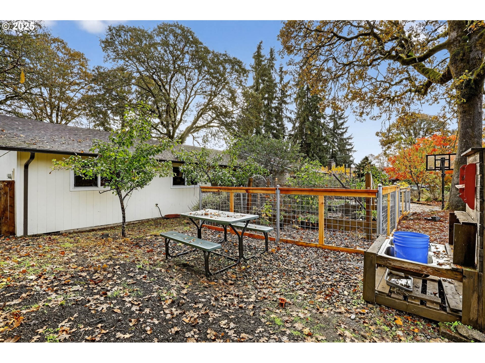 814 CEDAROAK ST, St Helens, OR, 97051