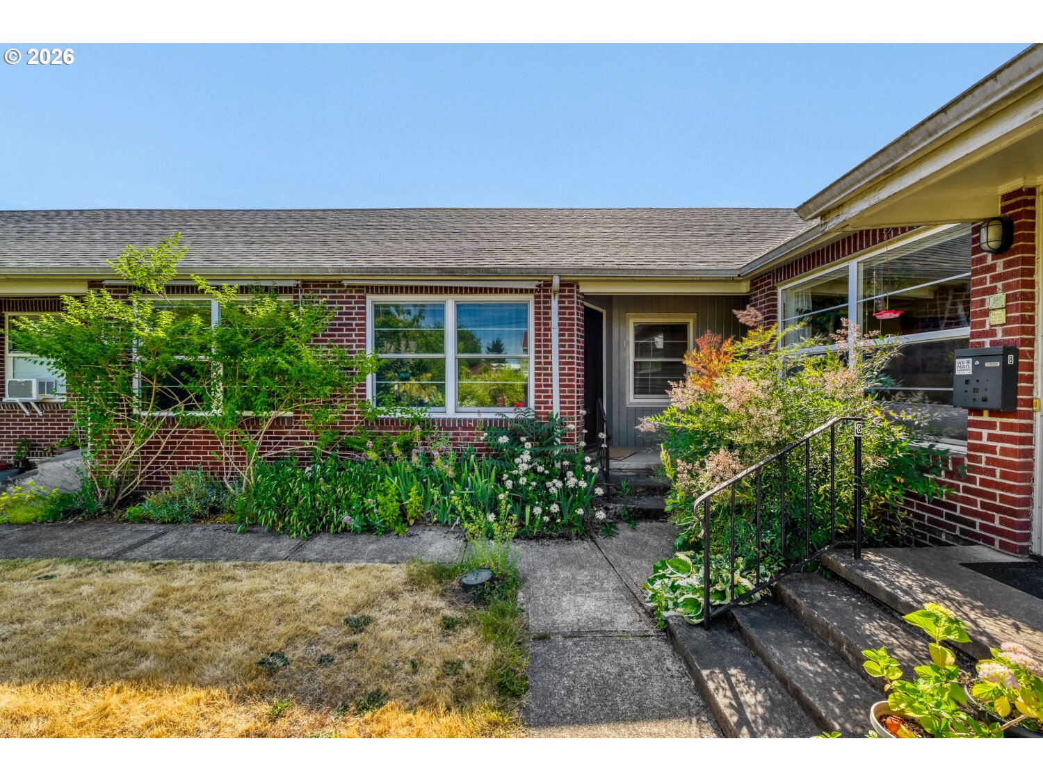 Photo #3: 317858663 Listing: Photo #3