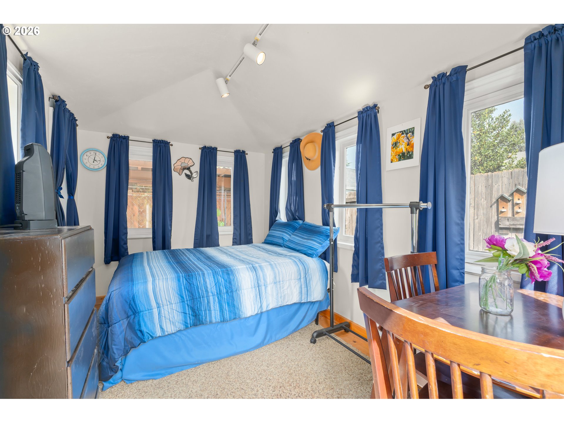 Property photo 19 of 33