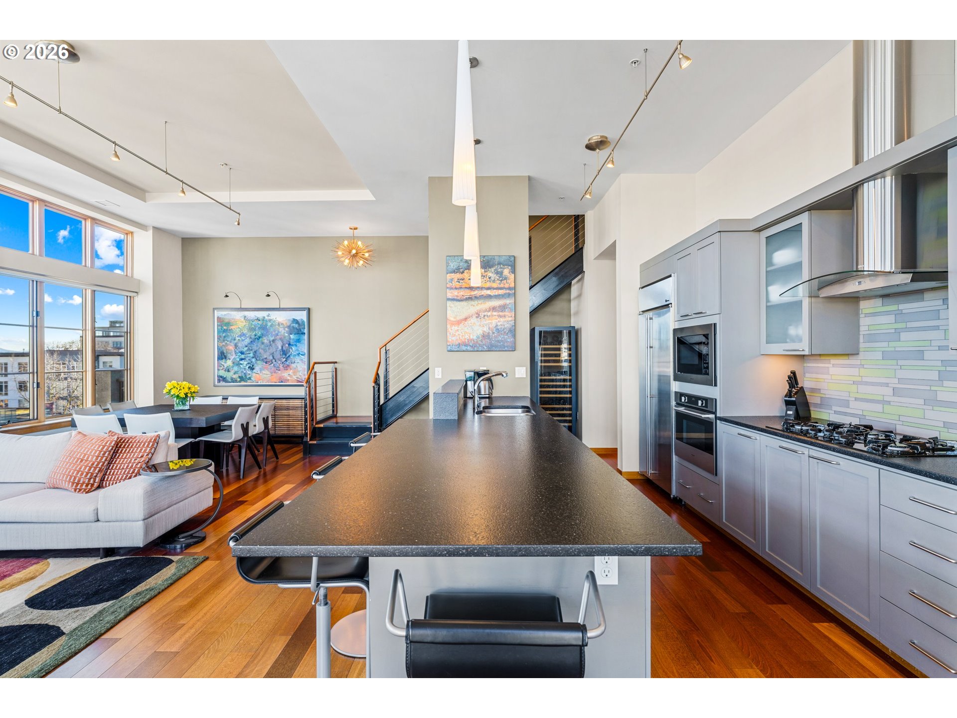 Photo #8: 318296806 Listing: Photo #8