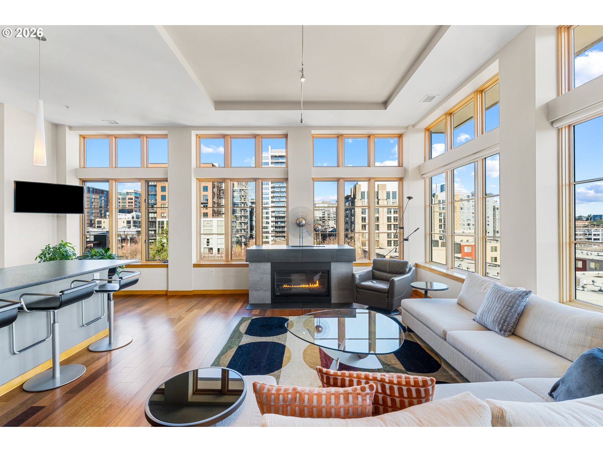 Photo #4: 318296806 Listing: Photo #4