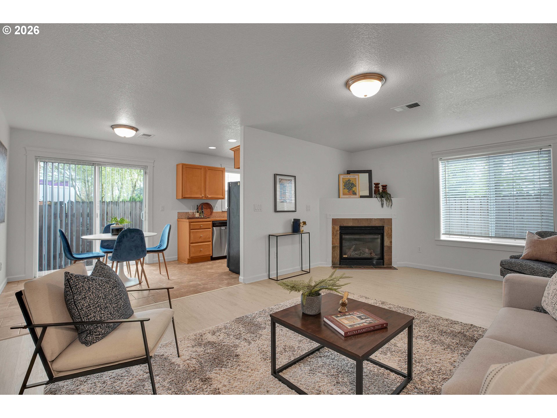 Photo #12: 318719628 Listing: Photo #12