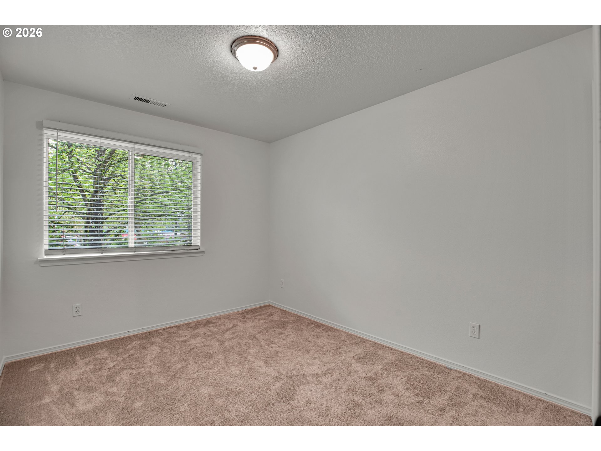 Photo #27: 318719628 Listing: Photo #27