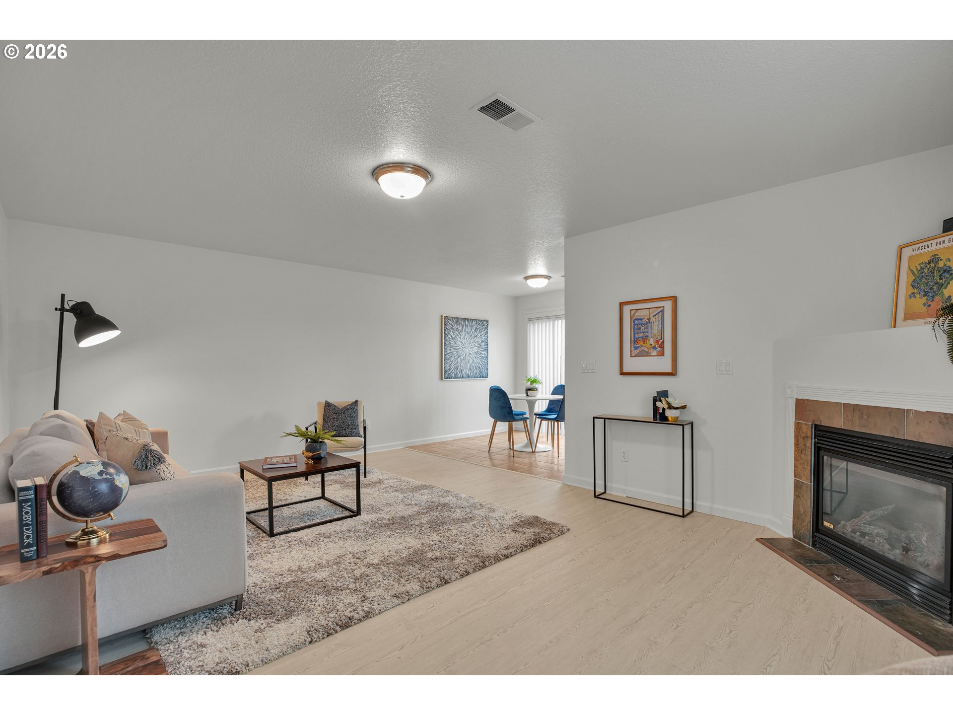 Photo #8: 318719628 Listing: Photo #8