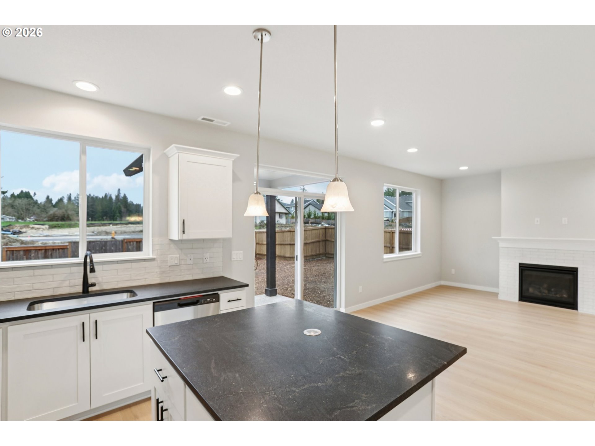 24411 SW WHITE OAK TER, Sherwood, OR, 97140